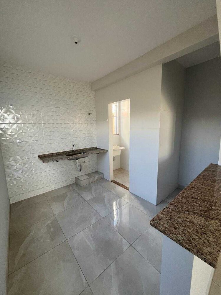 Casa à venda com 1 quarto, 93m² - Foto 1