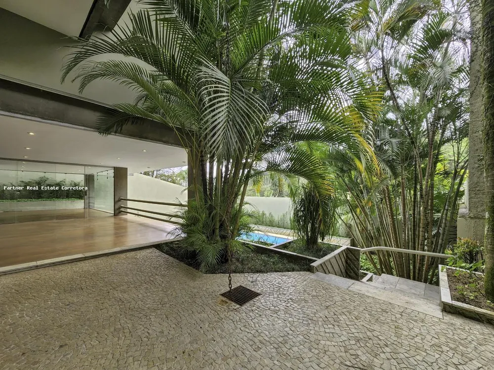 Casa, 5 quartos, 1331 m² - Foto 1