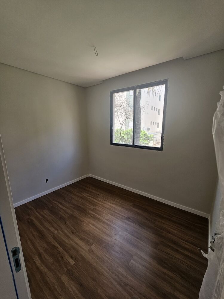 Apartamento à venda com 4 quartos, 127m² - Foto 11