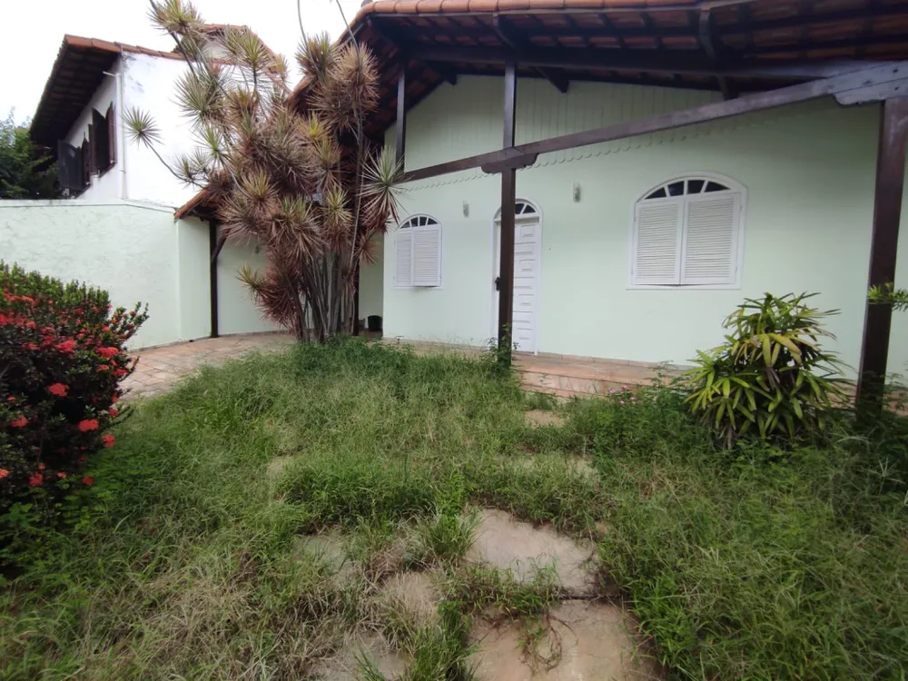 Casa, 5 quartos, 196 m² - Foto 1