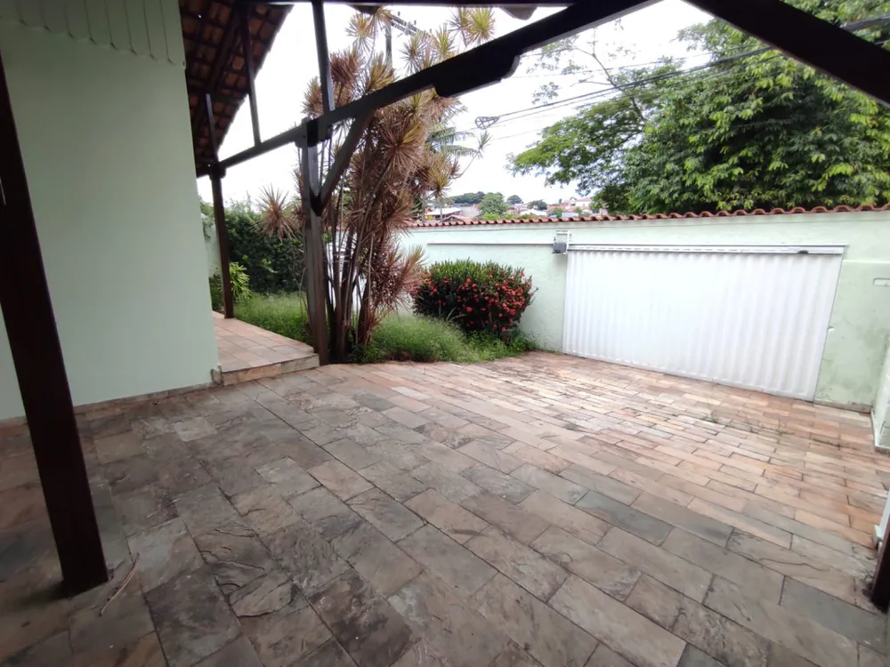 Casa, 5 quartos, 196 m² - Foto 3