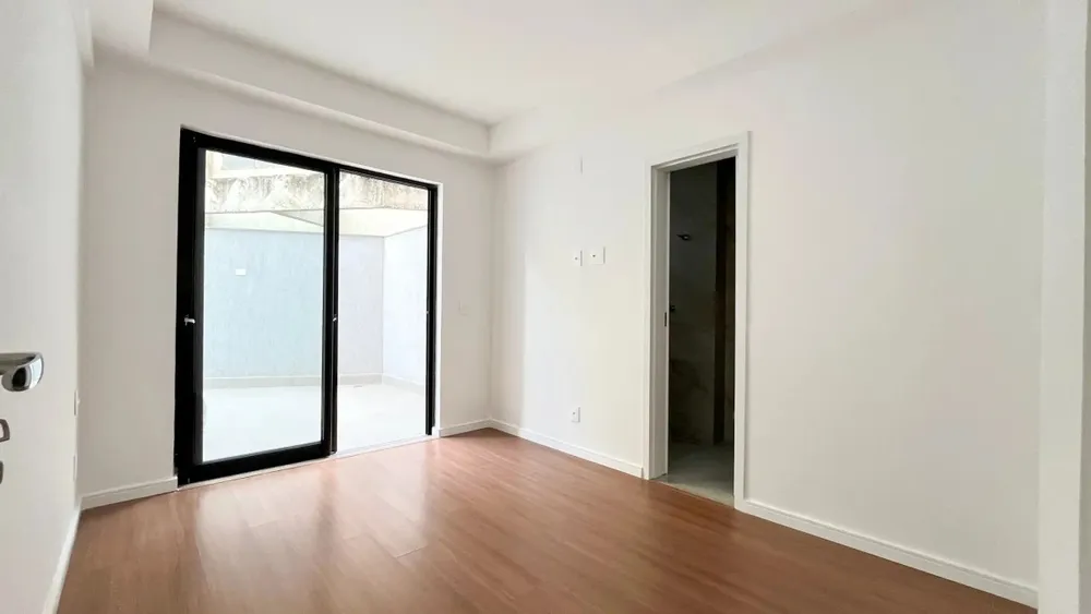 Apartamento, 4 quartos, 267 m² - Foto 1