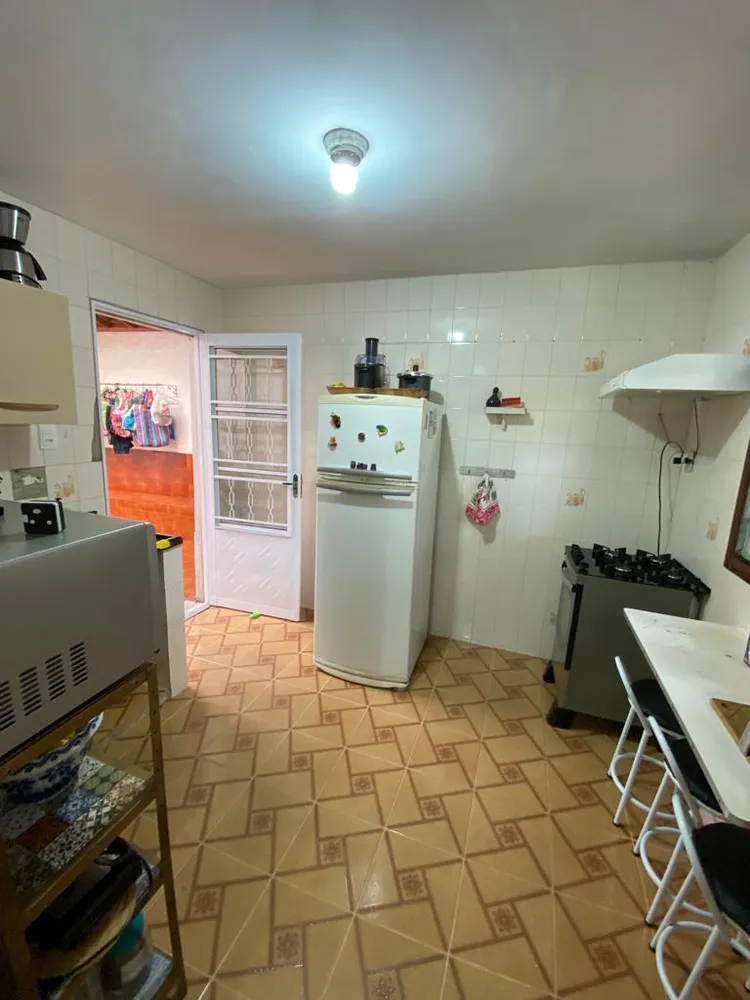 Casa, 2 quartos, 250 m² - Foto 11