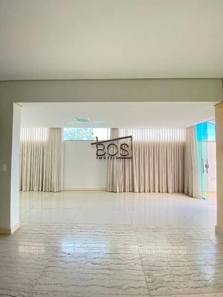 Apartamento, 3 quartos, 160 m² - Foto 3