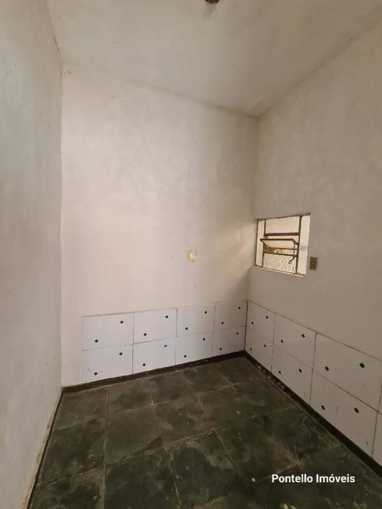 Casa, 8 quartos, 200 m² - Foto 3