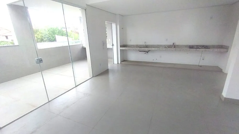 Cobertura, 3 quartos, 210 m² - Foto 2