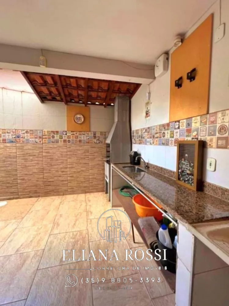 Casa à venda com 3 quartos, 152m² - Foto 2