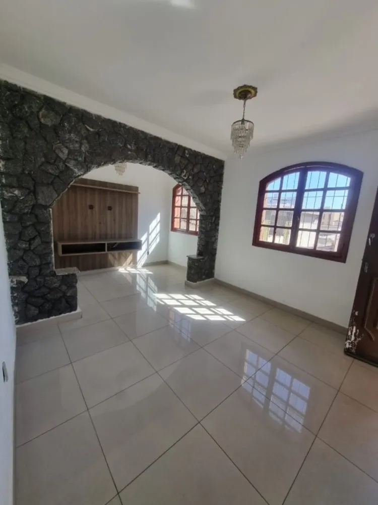 Casa, 3 quartos, 360 m² - Foto 2