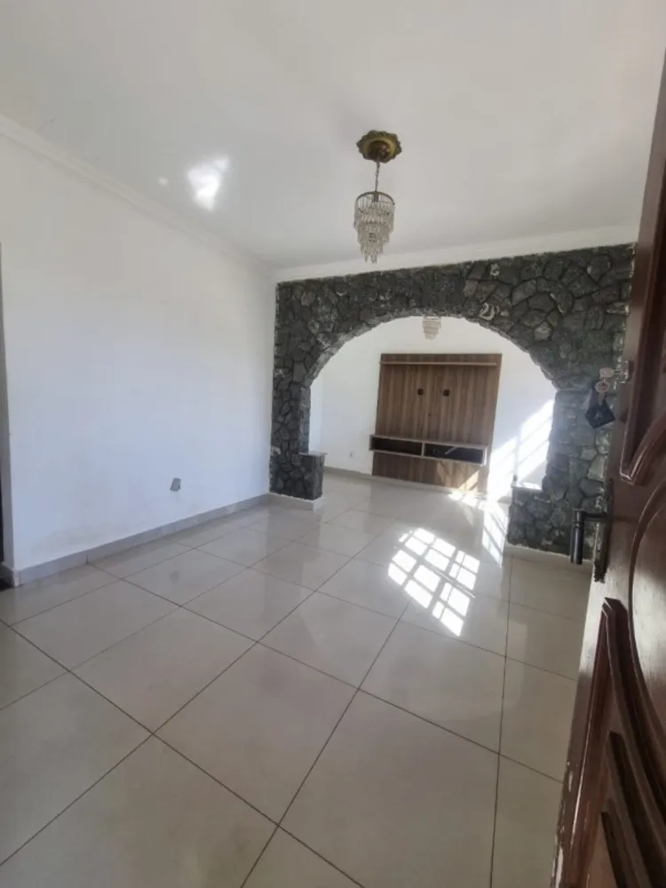 Casa, 3 quartos, 360 m² - Foto 3