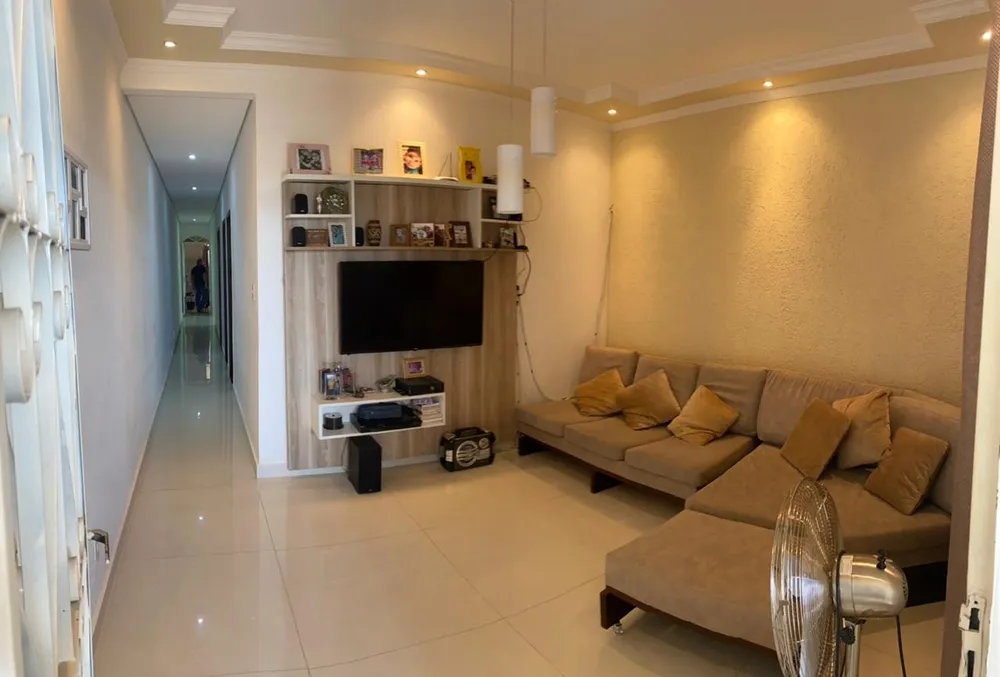 Casa, 2 quartos, 180 m² - Foto 1
