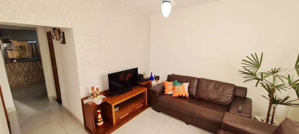 Casa, 7 quartos, 215 m² - Foto 3