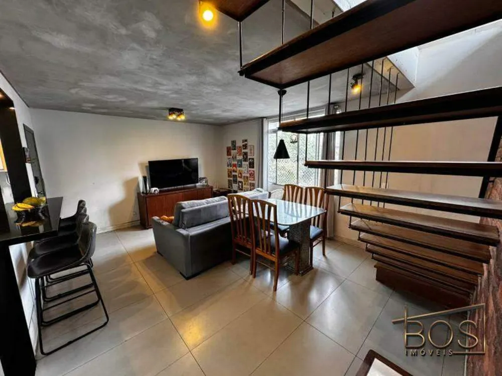 Cobertura, 3 quartos, 180 m² - Foto 1