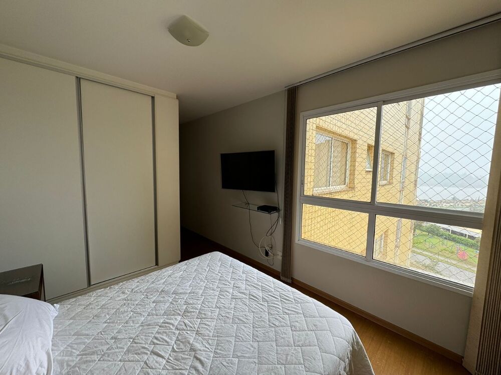 Apartamento à venda com 4 quartos, 165m² - Foto 4