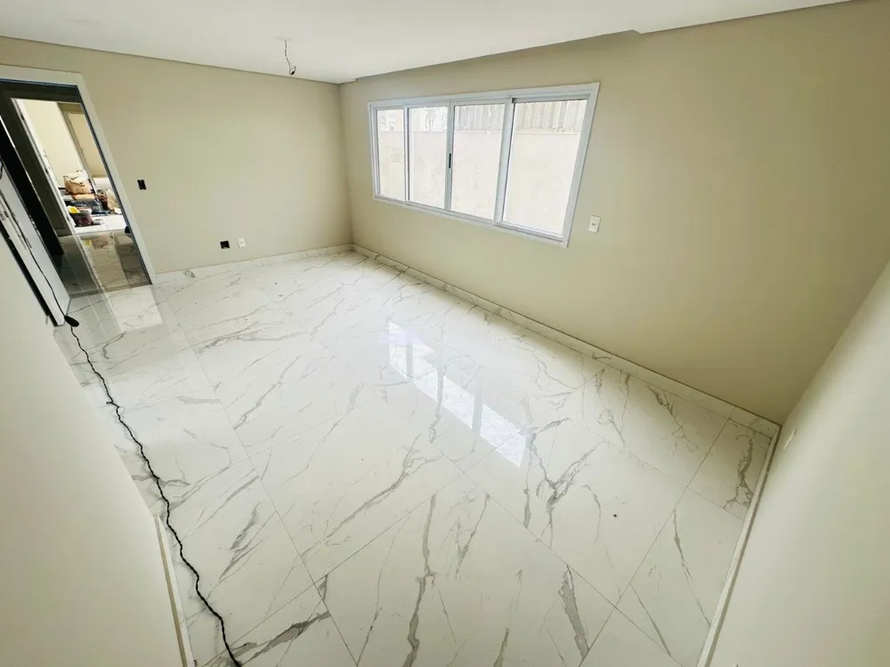 Apartamento, 3 quartos, 160 m² - Foto 2
