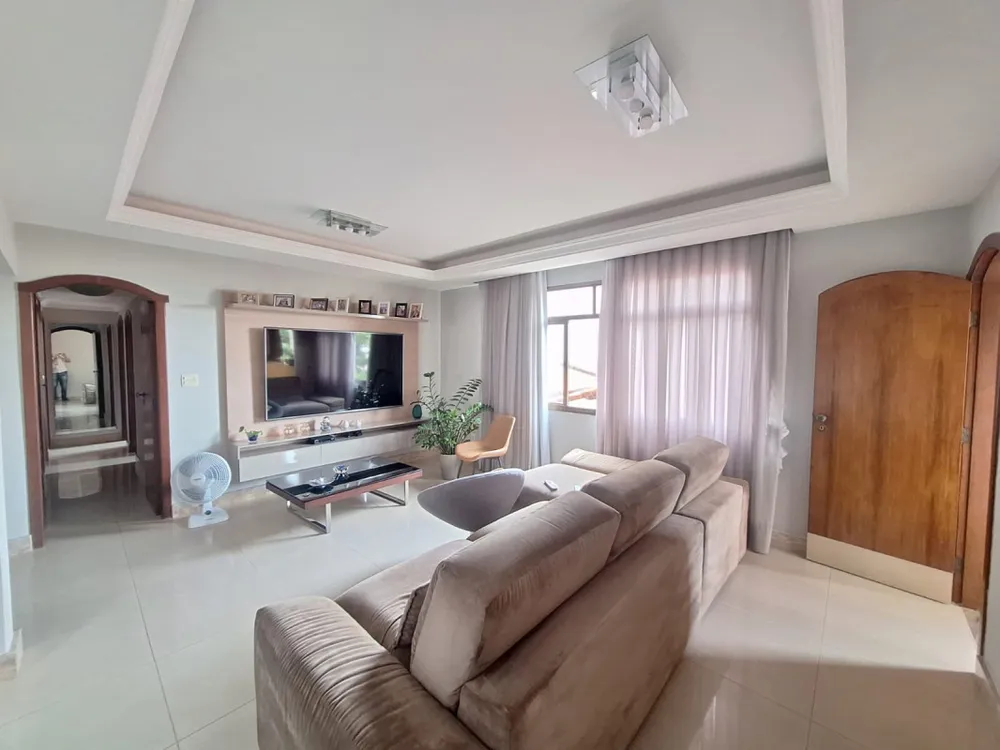 Apartamento, 3 quartos, 147 m² - Foto 1