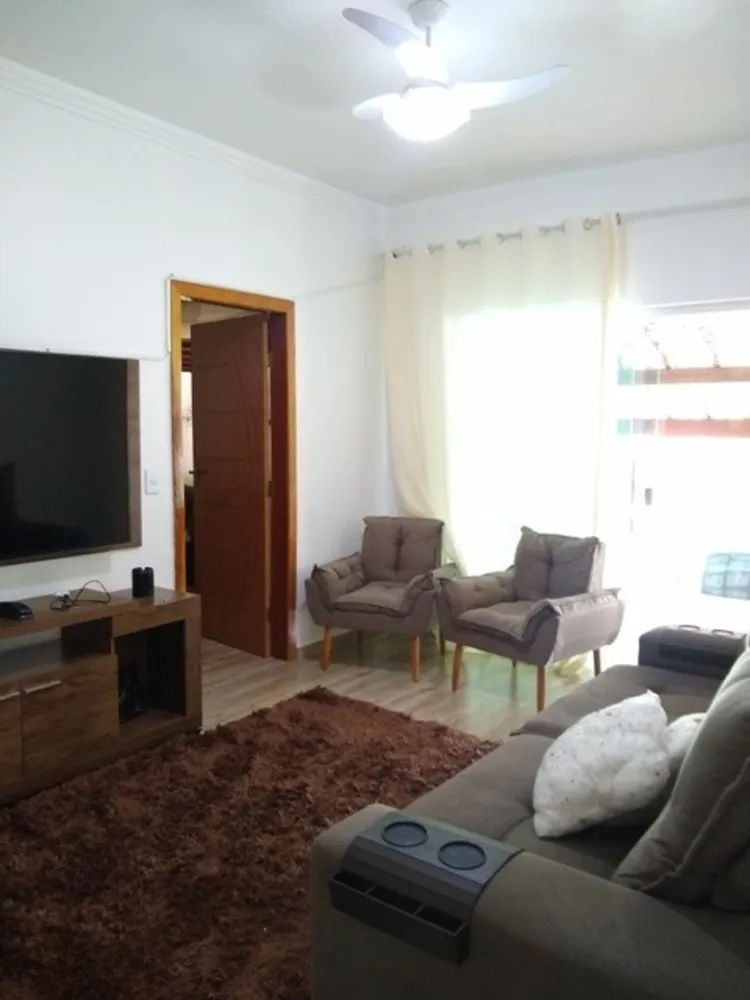 Casa, 4 quartos, 250 m² - Foto 6