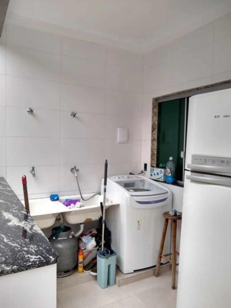 Casa, 4 quartos, 250 m² - Foto 3