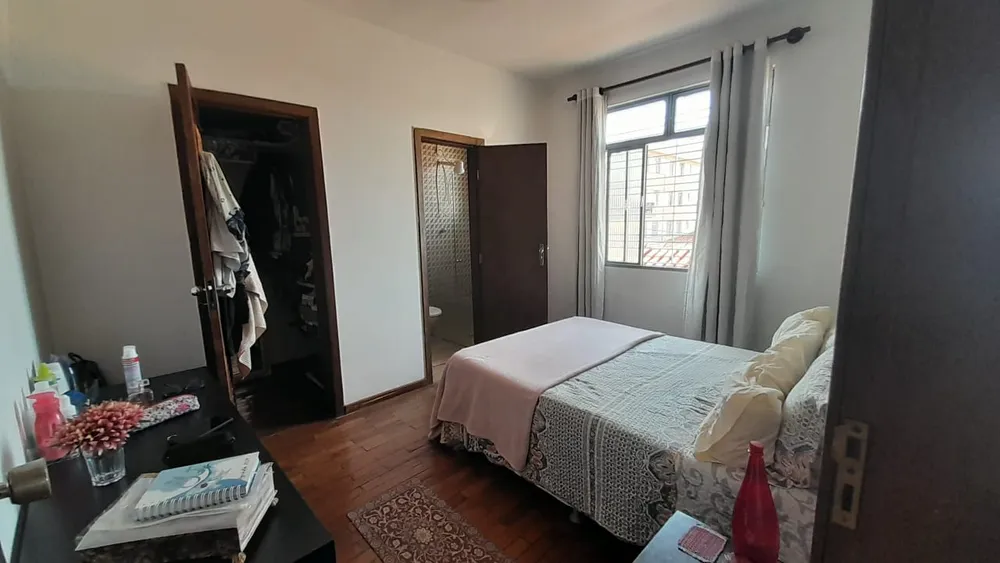 Casa, 6 quartos, 315 m² - Foto 9