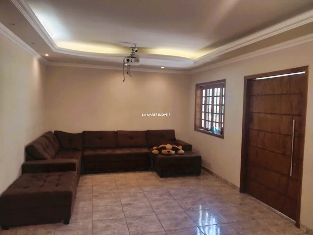 Casa, 3 quartos, 200 m² - Foto 2