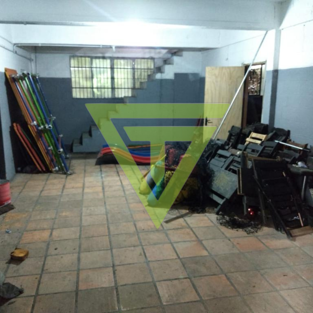 Prédio Inteiro para alugar, 1100m² - Foto 15