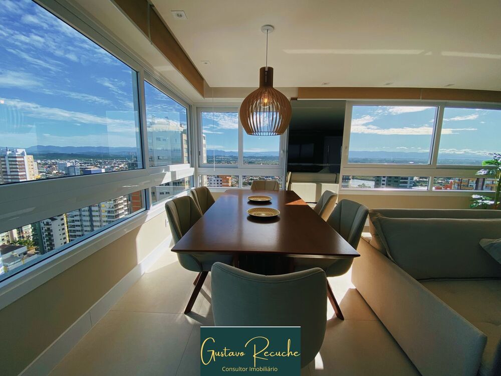 Apartamento, 3 quartos, 130 m² - Foto 1