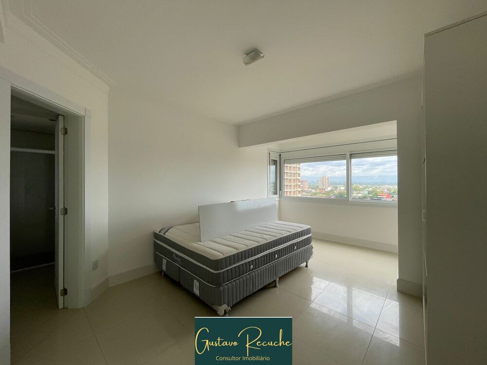 Apartamento à venda com 4 quartos, 249m² - Foto 5