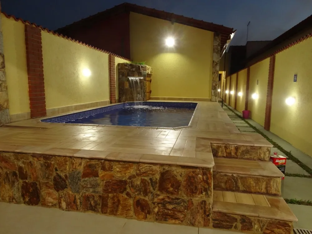 Casa, 2 quartos, 76 m² - Foto 1