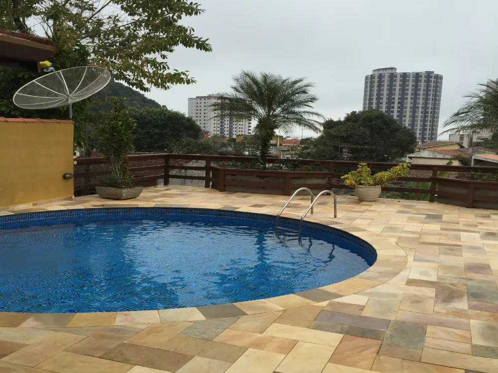 Casa, 4 quartos, 200 m² - Foto 1