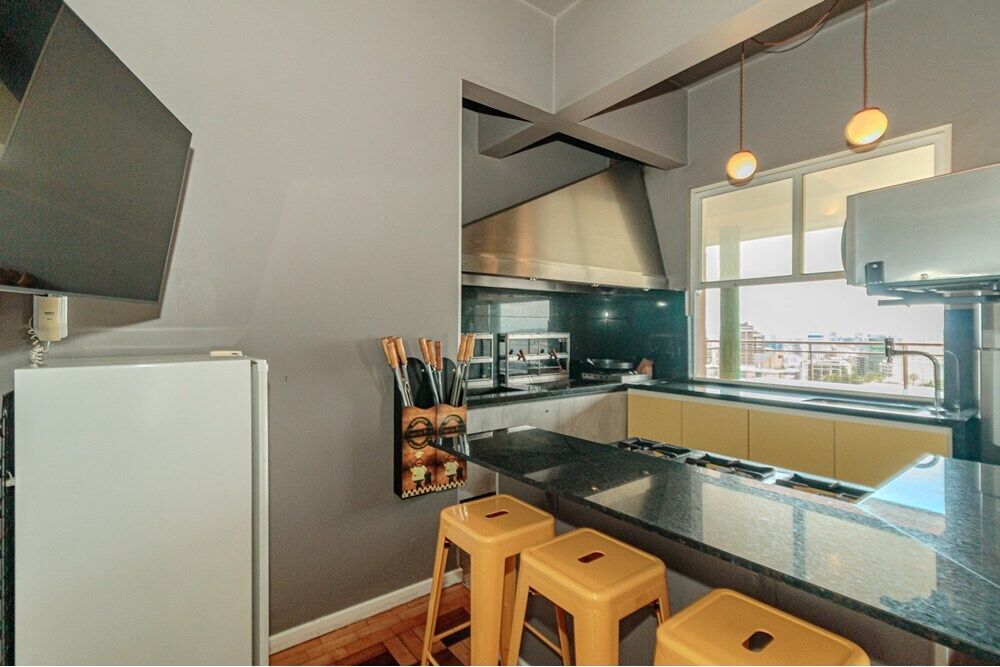 Apartamento, 3 quartos, 147 m² - Foto 1