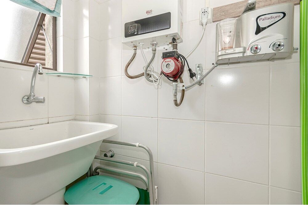 Apartamento à venda com 2 quartos, 79m² - Foto 2