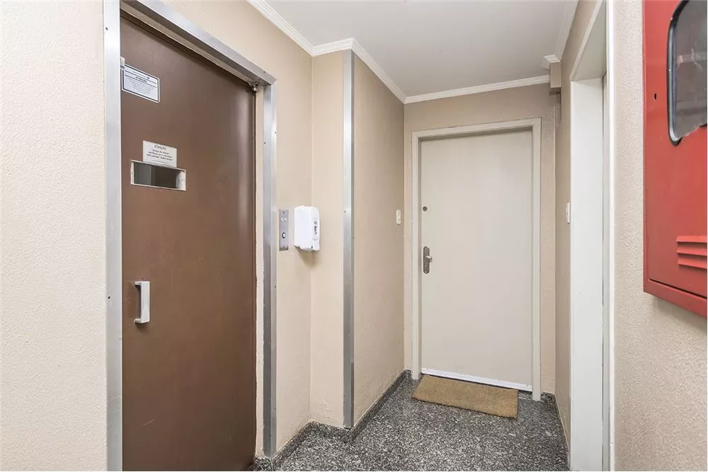 Apartamento à venda com 2 quartos, 100m² - Foto 10