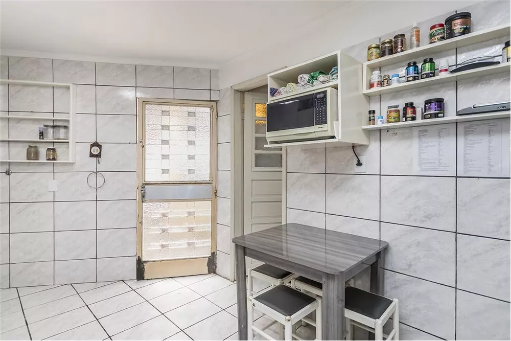 Apartamento à venda com 2 quartos, 100m² - Foto 11