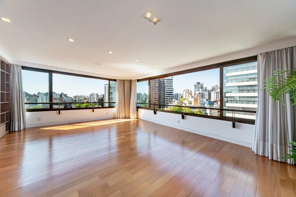 Apartamento, 3 quartos, 145 m² - Foto 1