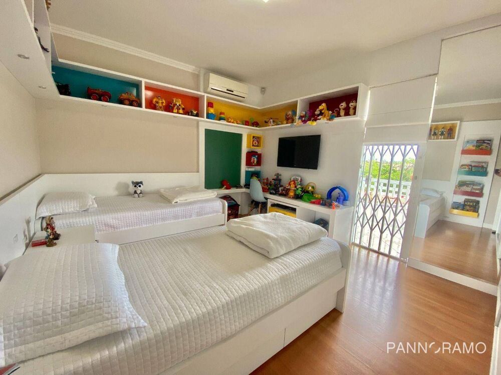 Casa, 3 quartos, 270 m² - Foto 9