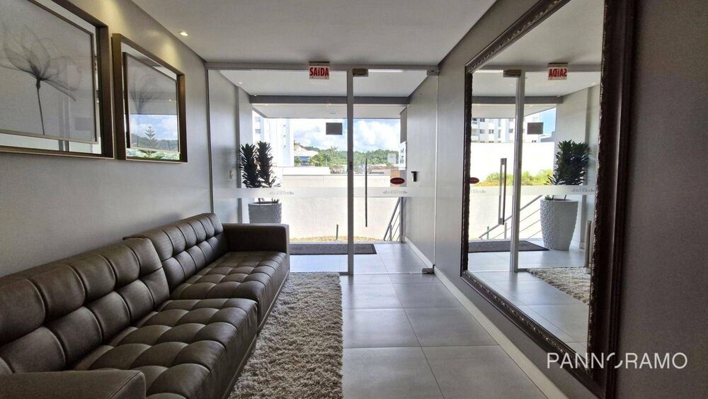 Apartamento para alugar com 3 quartos, 86m² - Foto 12