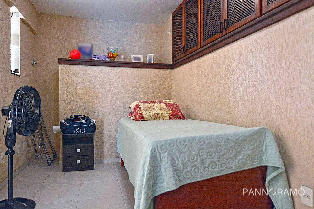 Casa, 4 quartos, 260 m² - Foto 3