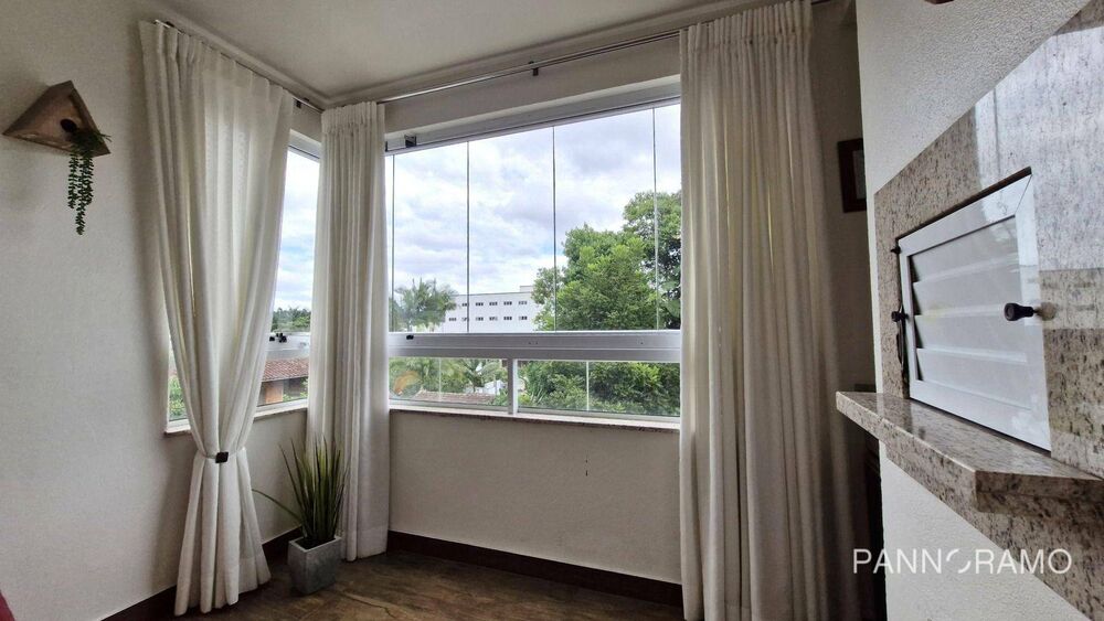 Apartamento para alugar com 2 quartos, 98m² - Foto 15