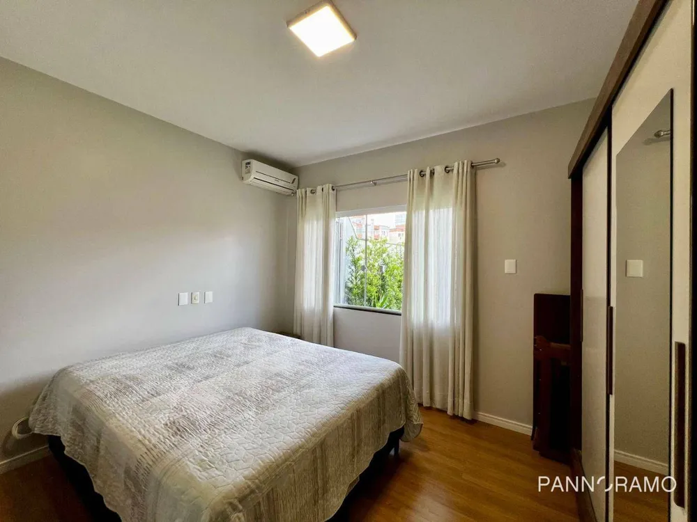 Casa, 3 quartos, 170 m² - Foto 2
