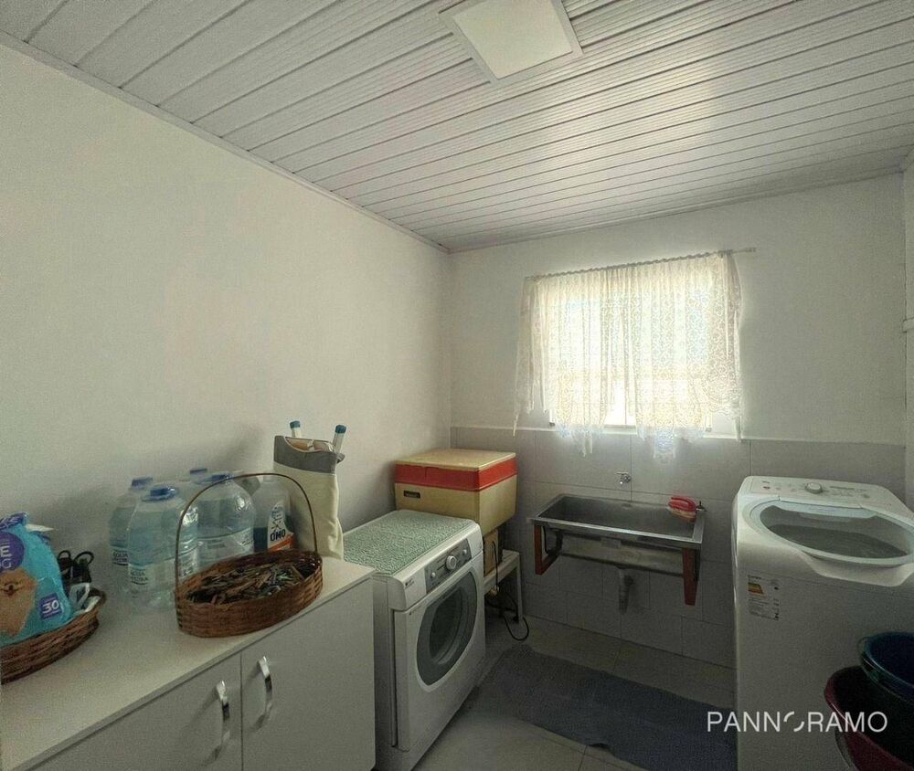Casa à venda com 3 quartos, 110m² - Foto 7