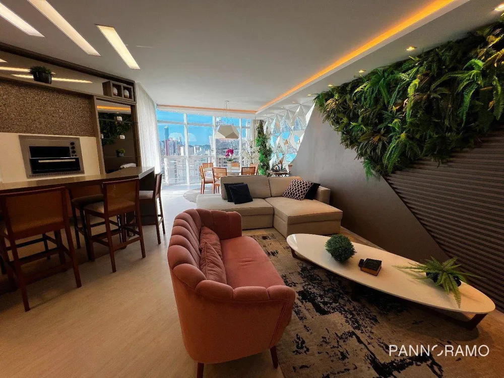 Apartamento, 3 quartos, 130 m² - Foto 1