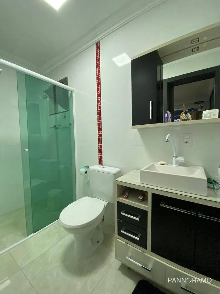 Casa, 4 quartos, 257 m² - Foto 8