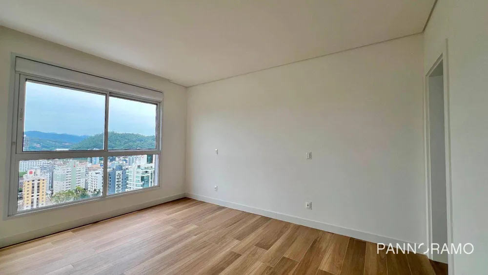 Cobertura, 3 quartos, 280 m² - Foto 7