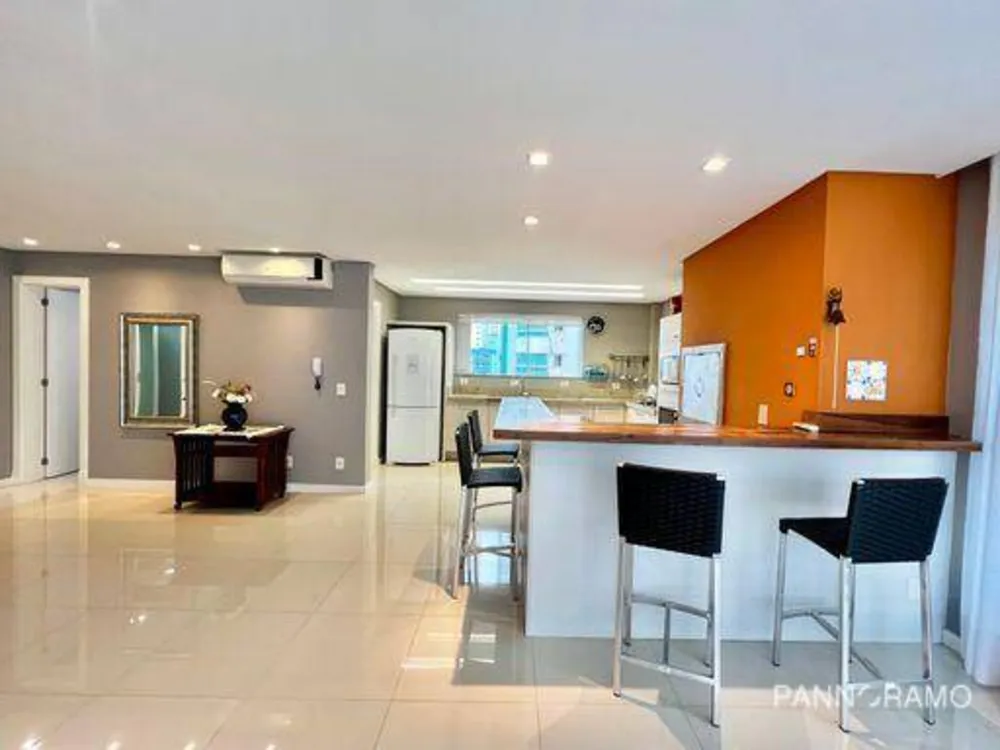 Apartamento, 3 quartos, 130 m² - Foto 4