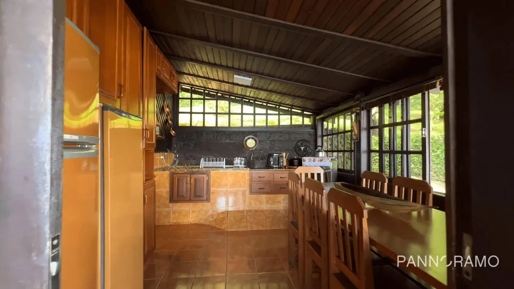 Casa, 3 quartos, 1222 m² - Foto 4