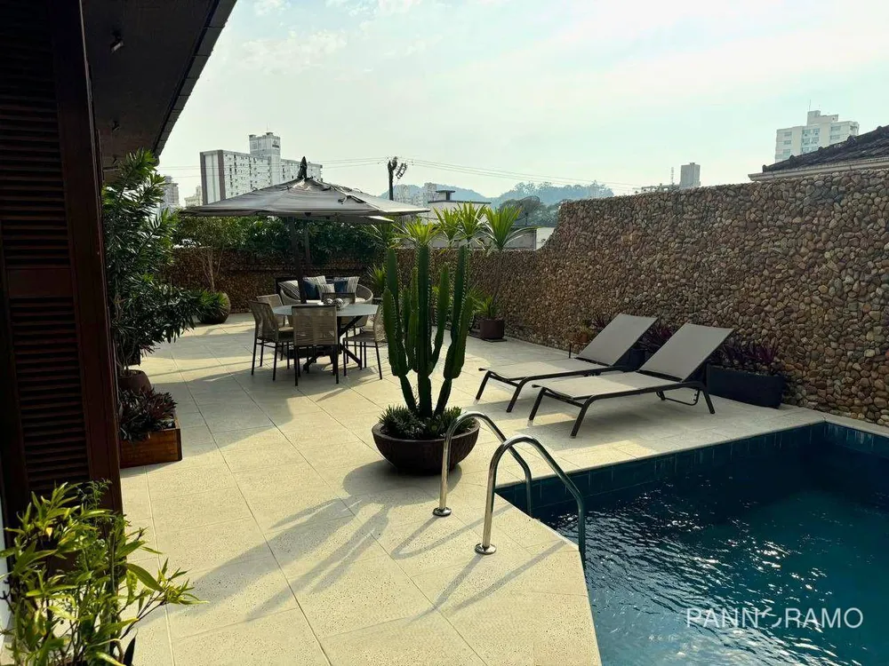 Casa, 3 quartos, 430 m² - Foto 2
