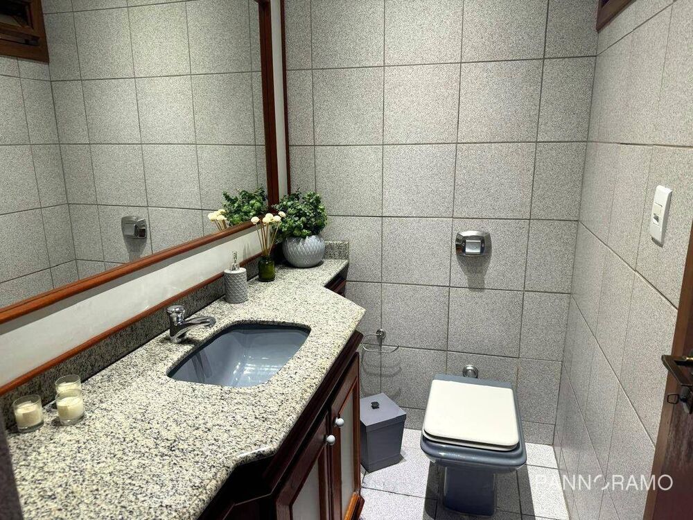 Casa, 3 quartos, 430 m² - Foto 1