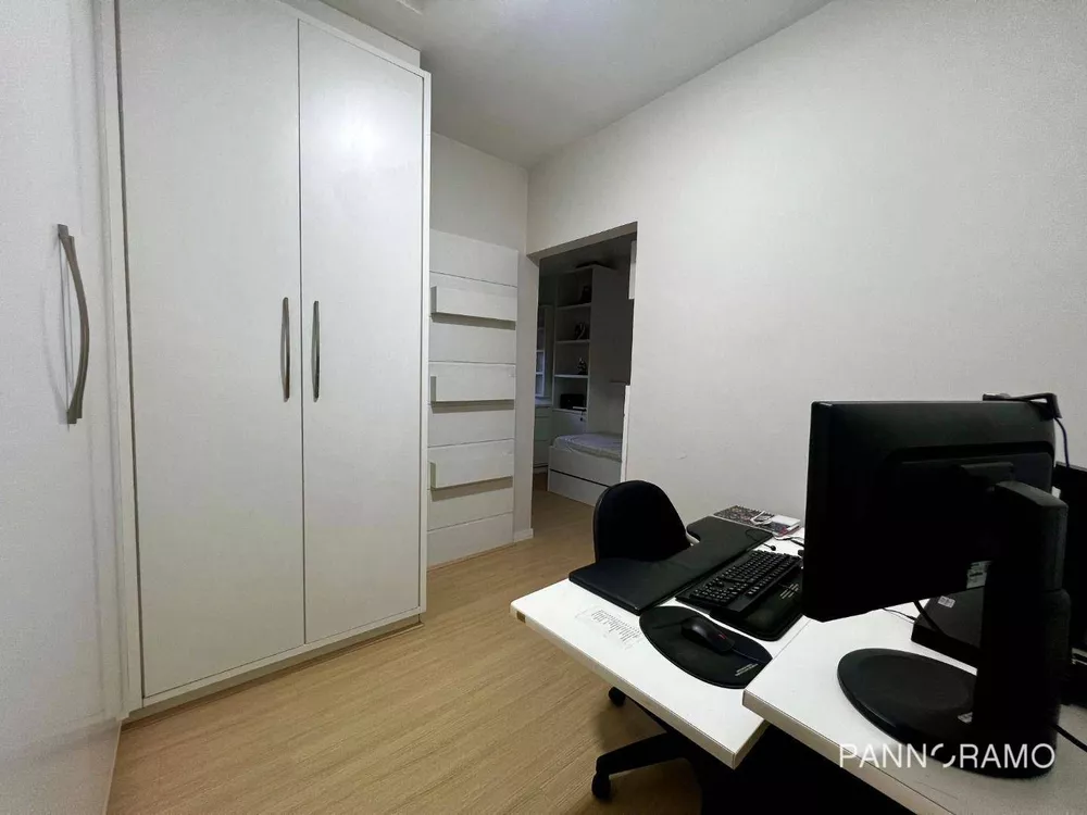 Casa, 3 quartos, 300 m² - Foto 1