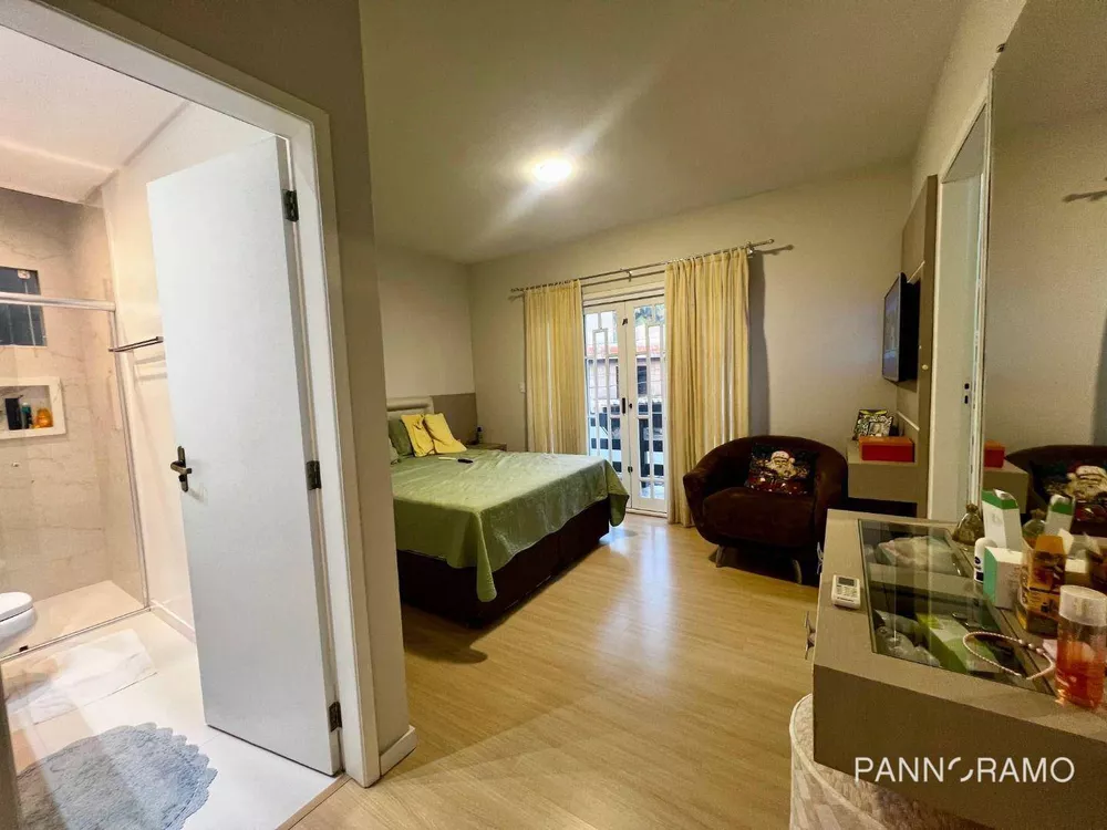 Casa, 3 quartos, 300 m² - Foto 6
