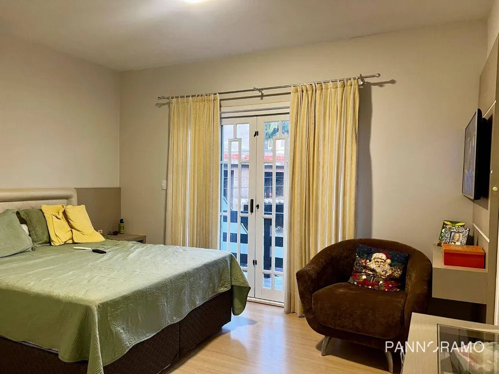 Casa, 3 quartos, 300 m² - Foto 5