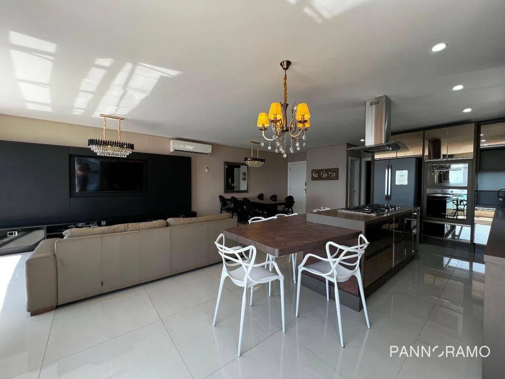 Apartamento, 3 quartos, 183 m² - Foto 2